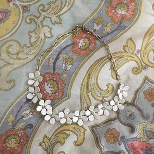 White & Gold Daisy Statement Necklace